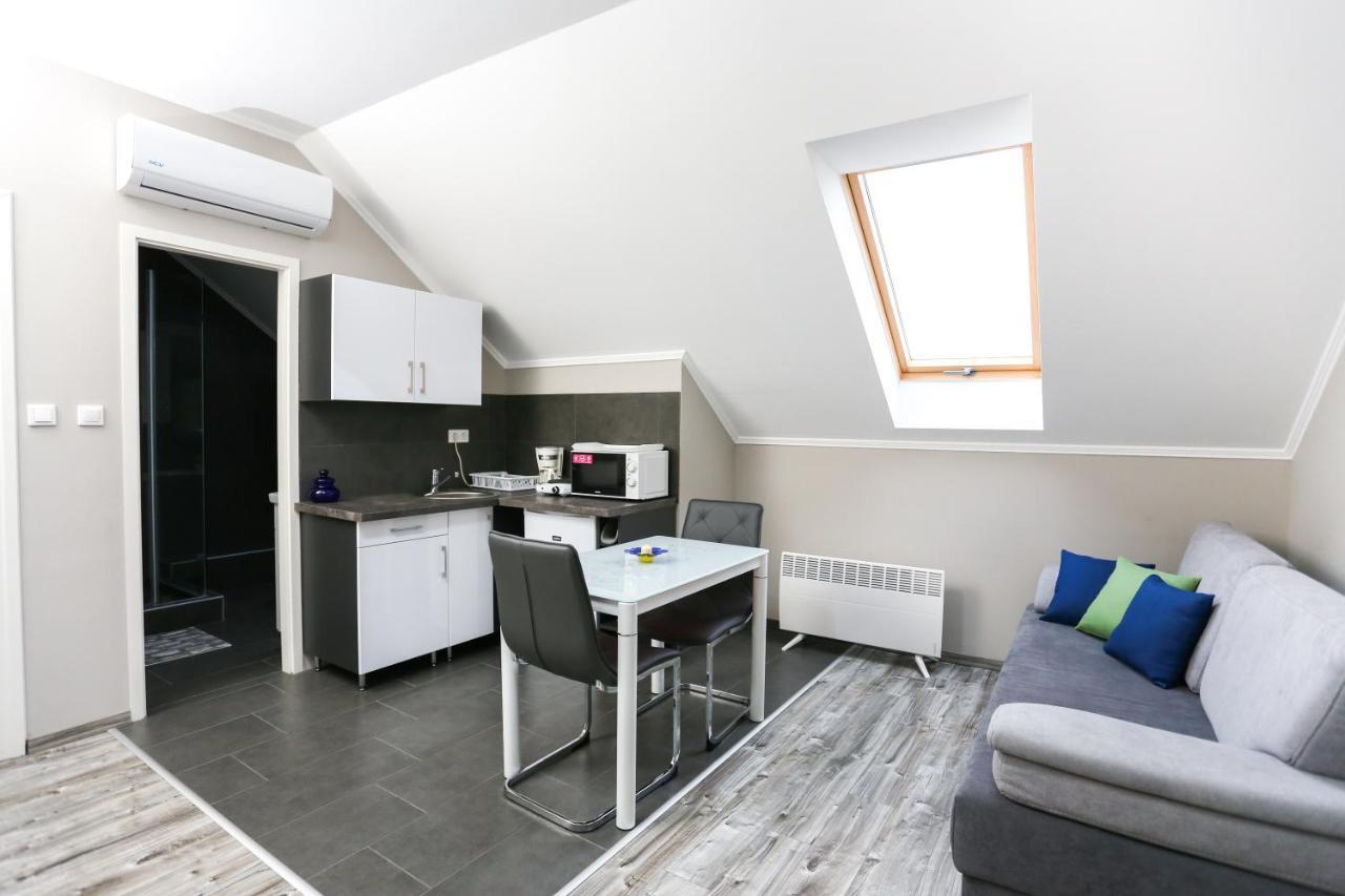 Gardi Apartman Szekszárd Eksteriør billede