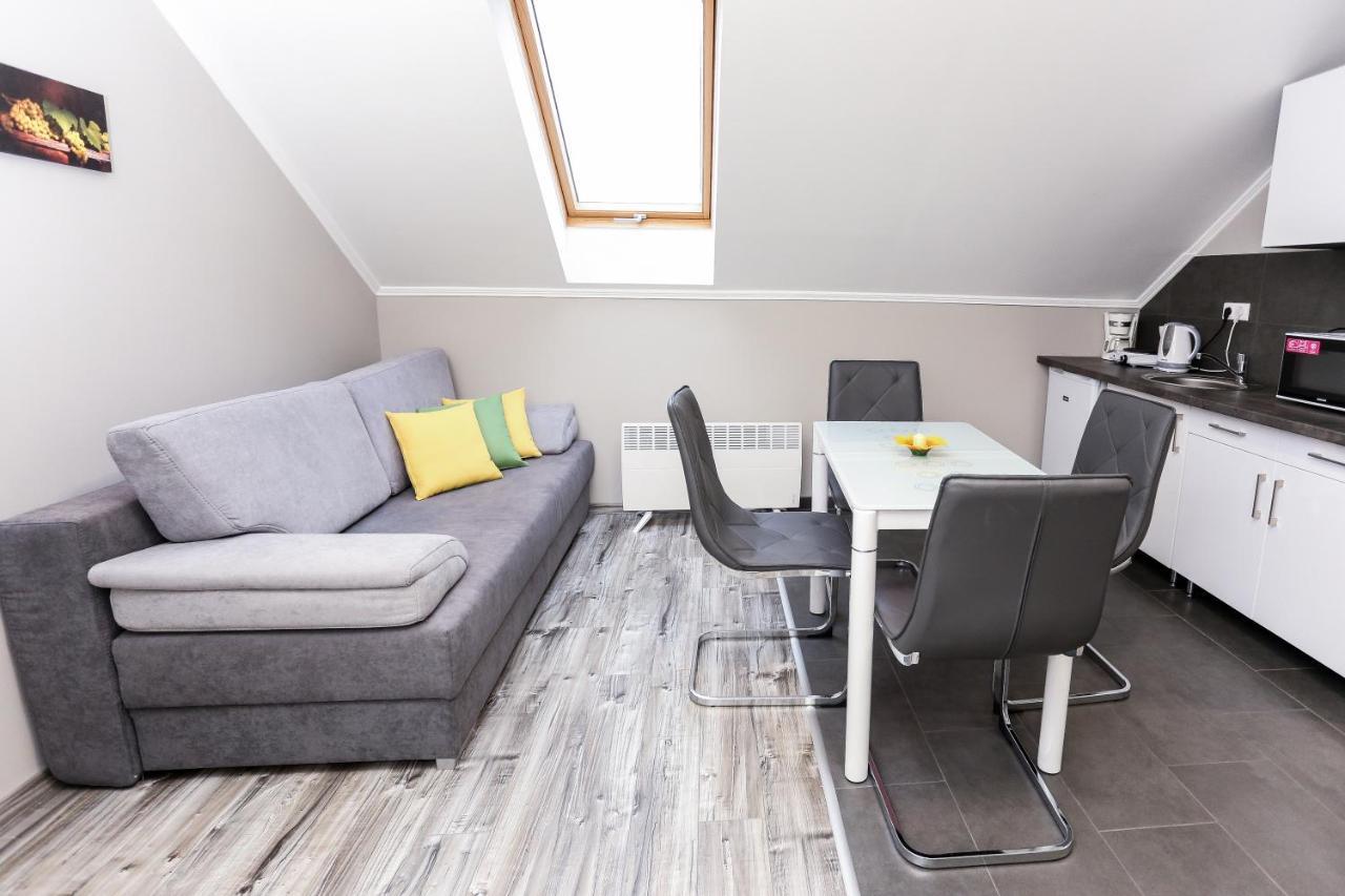 Gardi Apartman Szekszárd Eksteriør billede